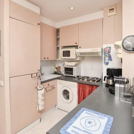 One-bedroom In *